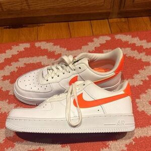 Nike Air Force 1 Orange